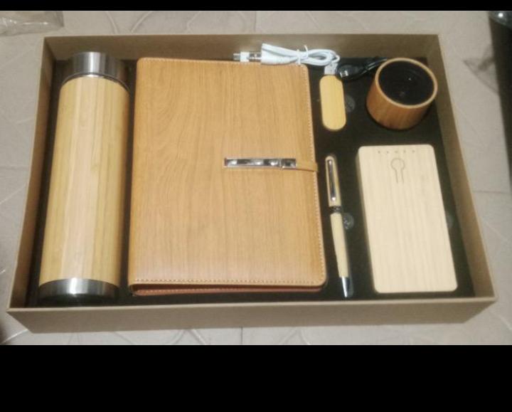 executive wooden gift box